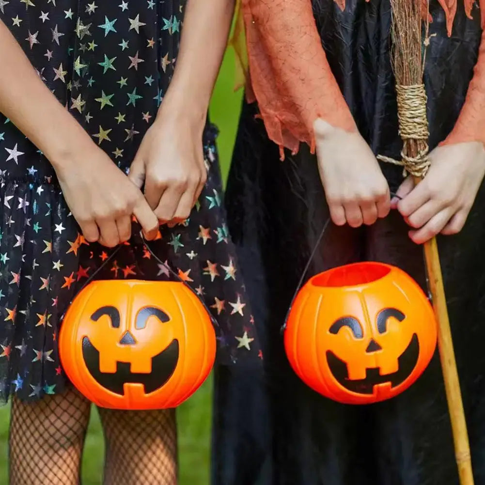 Halloween Pumpkin Bucket Portable Candy Basket Halloween Ghost Festival Bar Home Decor Sugar Filling Jar Halloween Party Gift