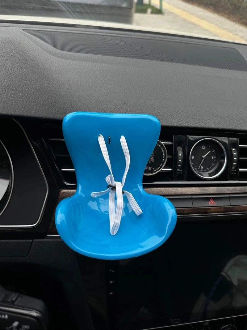 15-17cm doll Seat Labubu carseat Safety Seat Cute Doll Air Outlet Aromatherapy decoration high-grade Car Interior Decoration