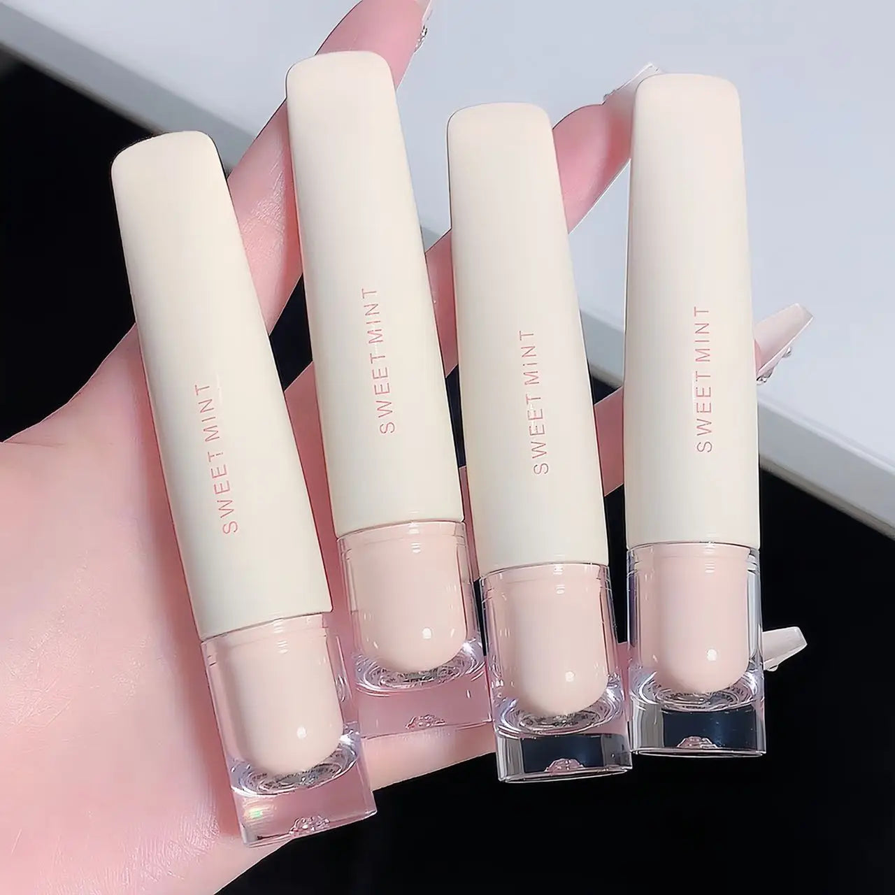 SWEET MINT Lip Jelly Lip Glaze Moisturizing Lip Brightening Mirror Lip Glaze