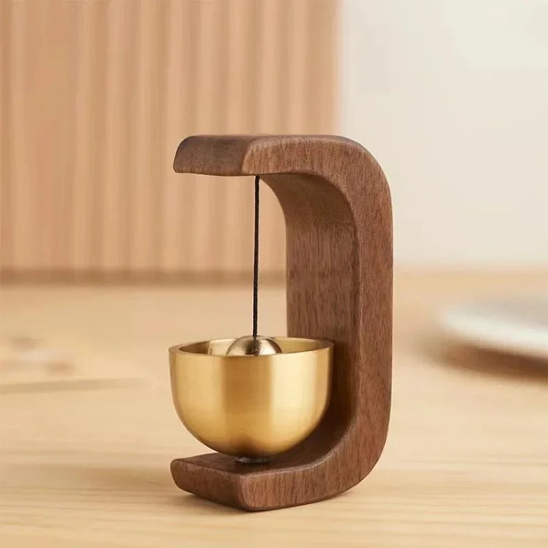 Magnetic wind chime