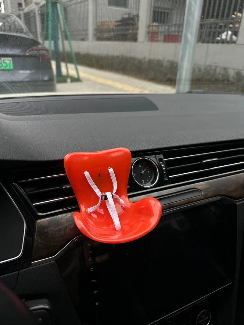 15-17cm doll Seat Labubu carseat Safety Seat Cute Doll Air Outlet Aromatherapy decoration high-grade Car Interior Decoration