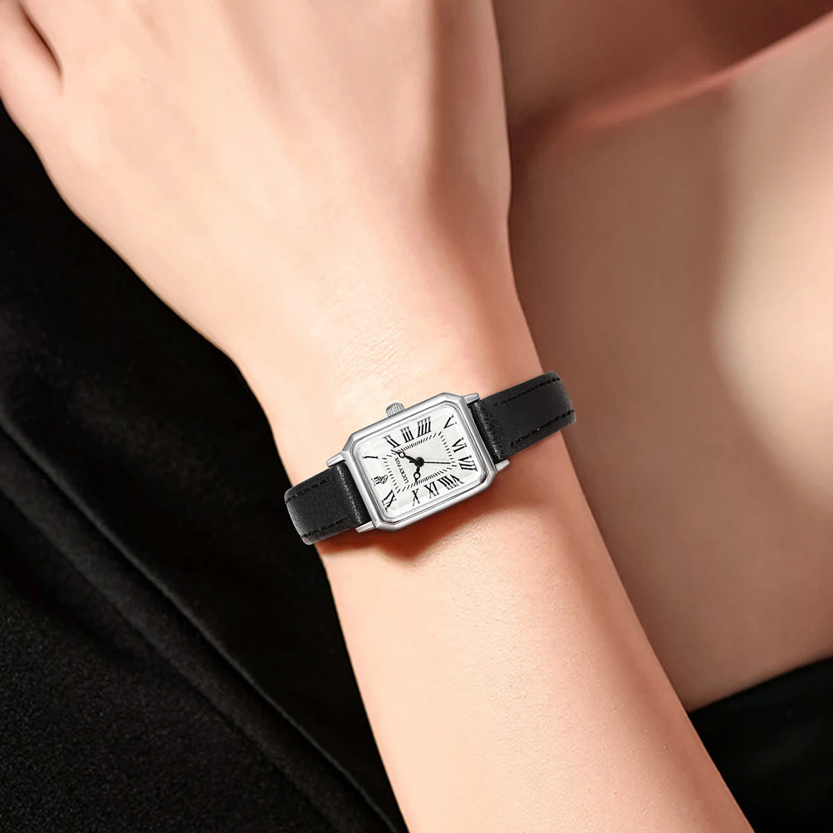 Fashion Rectangle Quartz Wrist Watch for Women Luxury Brand Roman Dial Leather Strap Ladies Watches Clock