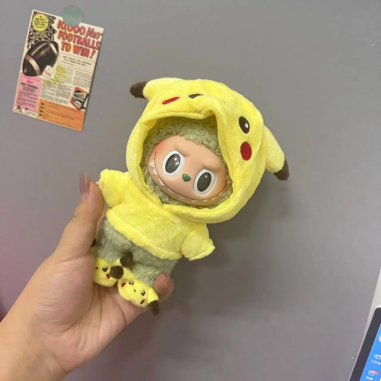 For/Cloth 17cm Labubu New Mini Plush Doll Clothing Set Cute Pikachu Suit Cartoon Vinyl Doll Kpop Idol Doll Clothing Accessories