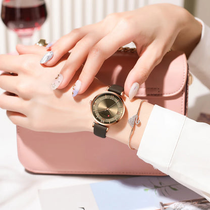 NEW CURREN Watches Women's Quartz Leather Wrsitwatches Fashionable Classic Clock with box