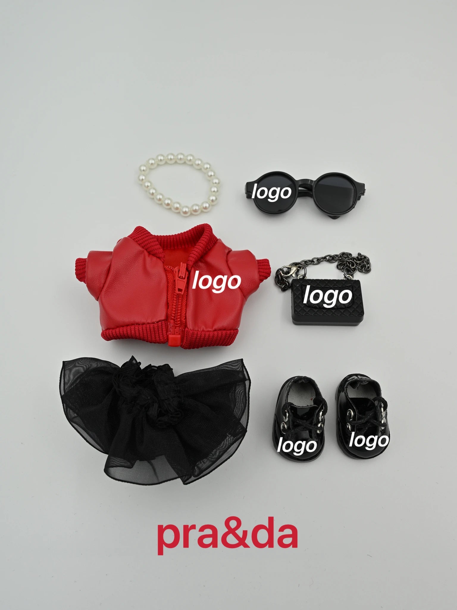 Labubu Haute Couture 17cm Doll Clothing| Gen1-3 Compatible | Designer Outfit with Mini Hat, Glasses & Shoes | Collectible Set