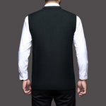 2025 Autumn Winter Knit Vests Men Fashion Argyle V-Neck Smart Casual Sleeveless Knitted Sweater Men Slim Fit Warm Pullover Vest
