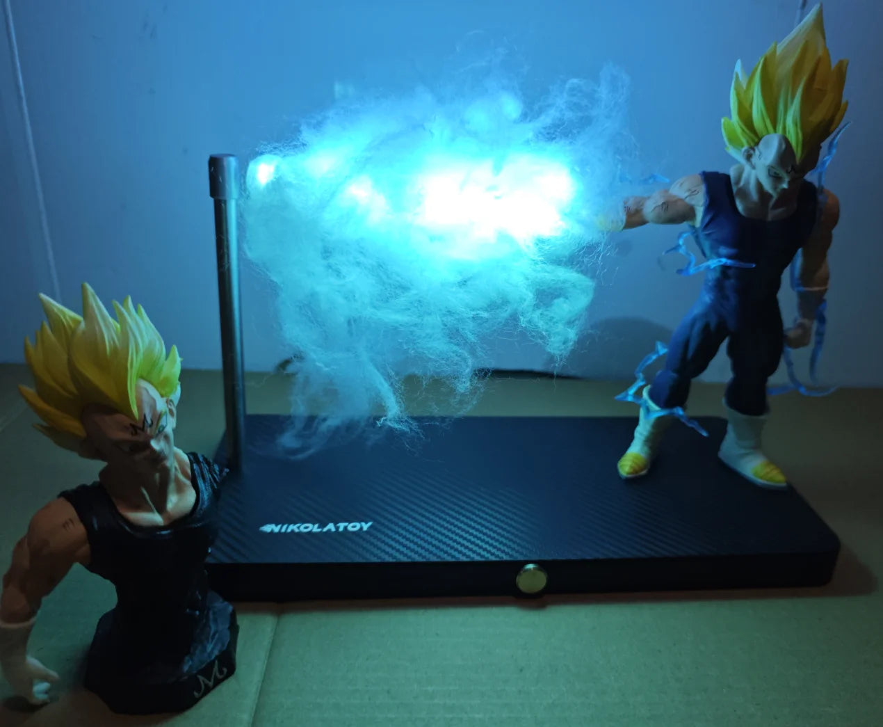 NIKOLATOY Dragon Ball Vegeta Magnetic Night Light Set Including Half-Body Statue LED Desk Lamp Collectible Anime Toy Fan Gift