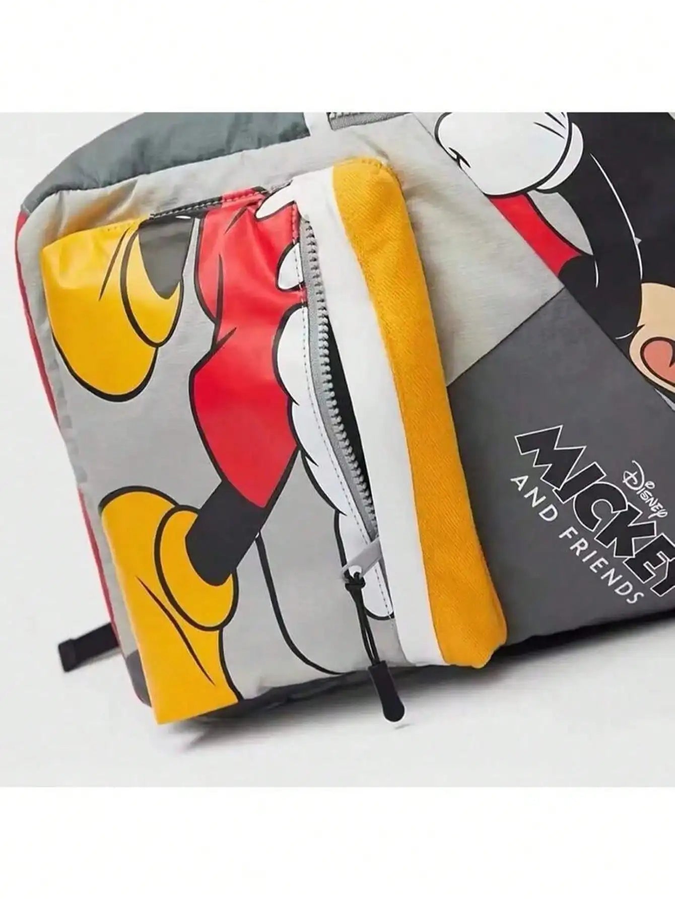 Disney Cartoon Mickey New Children's Fashion Backpack Girls School Bag Casual Cartoon Men and Women Cute Fashion Backpack