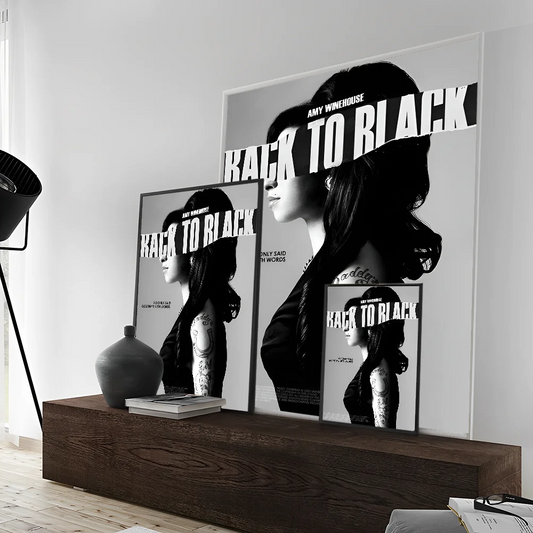 Famous Music Singer Amy Winehouse Classic Vintage Posters Whitepaper Prints Posters Artwork Kawaii Room Decor