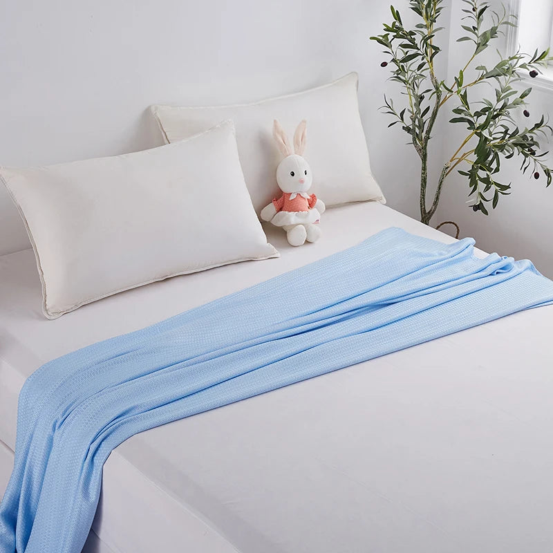 100% Bamboo Fiber Air Condition Quilt Thin Diamond Grid Lightweight Breathable Summer Blanket Soft Skin-friendly Summer Duvet