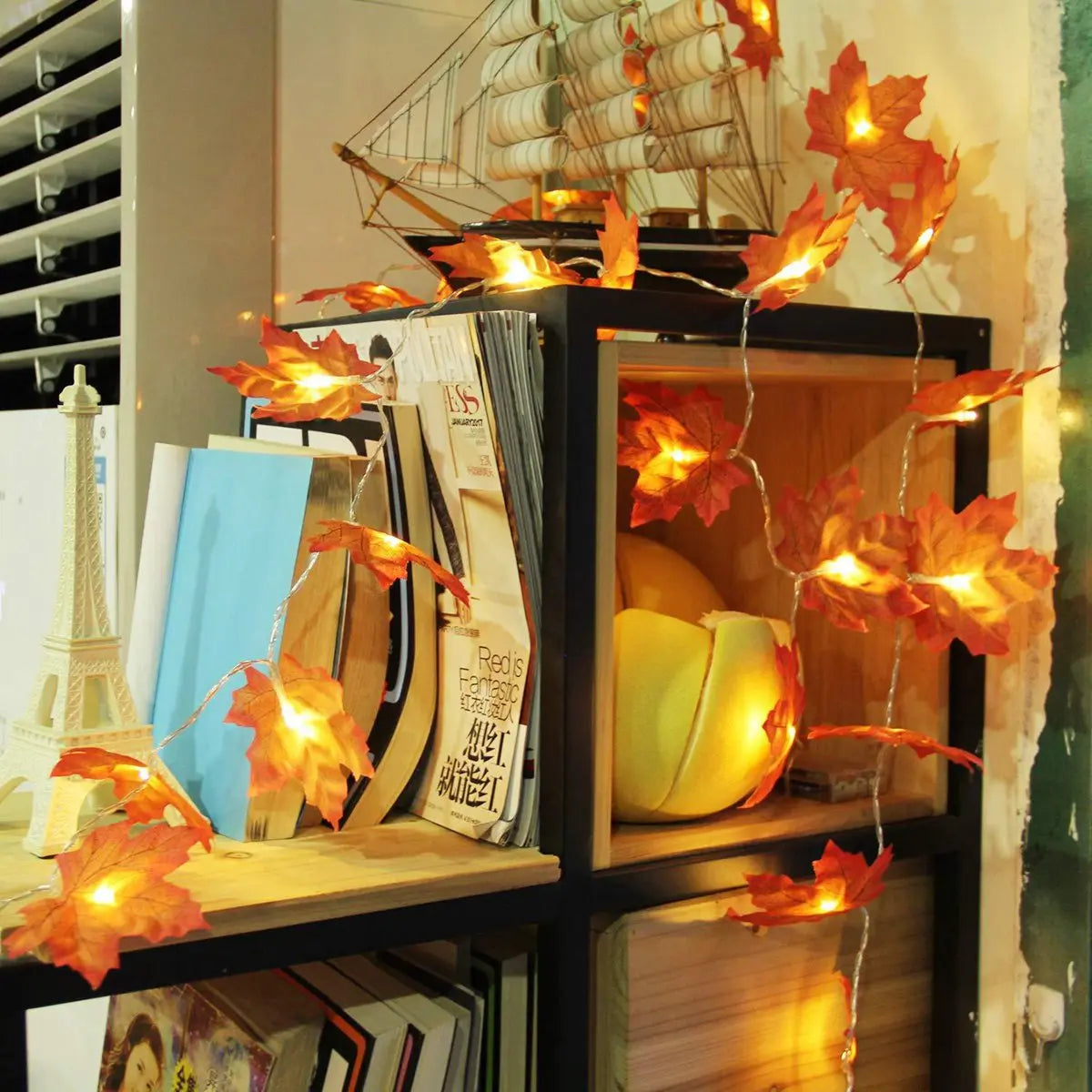 1PC USB/Battery Case Maple Leaf String Lights 10/20/40 LED Lights Waterproof For Halloween Outdoor Autumn Thanksgiving Decor