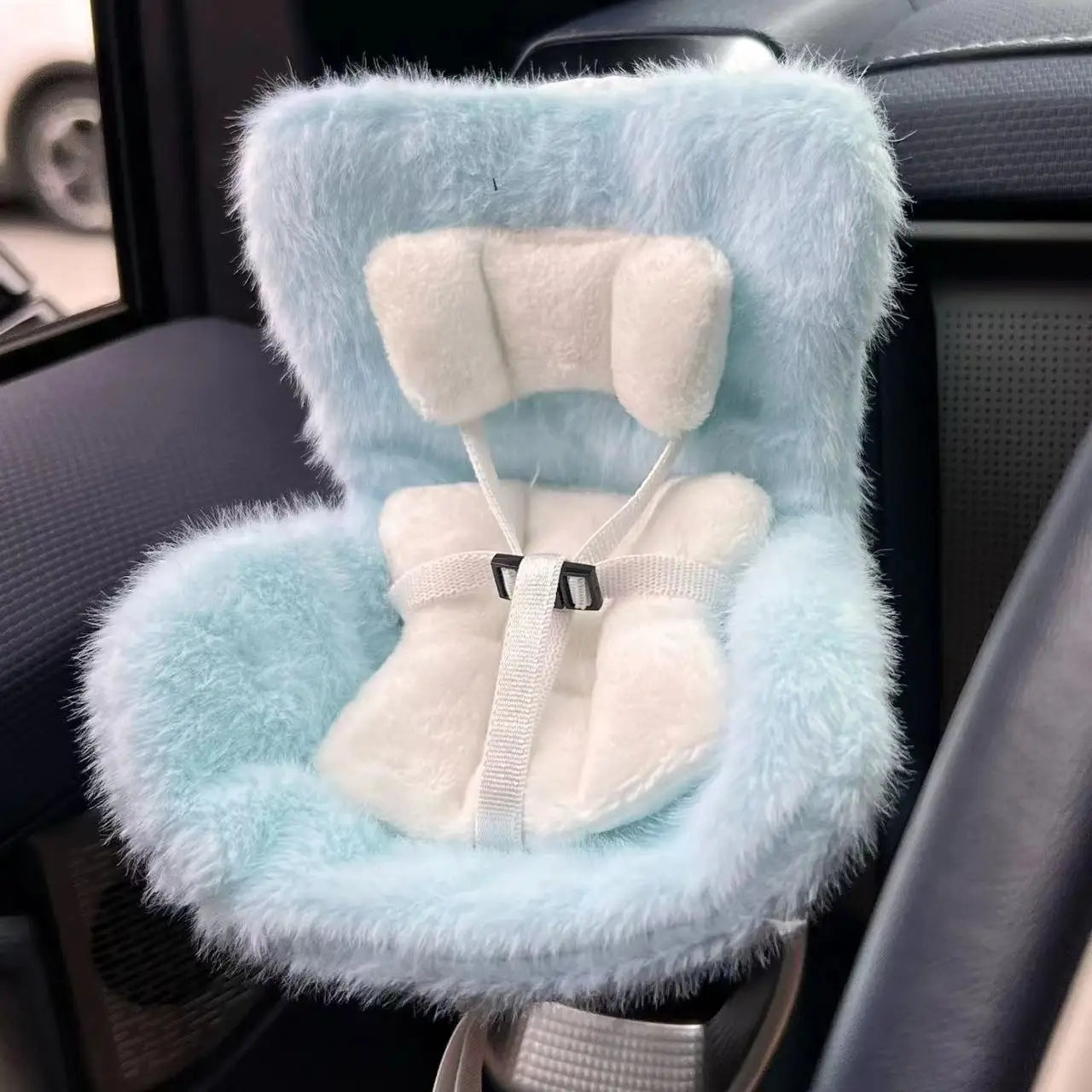 15-17cm doll Seat  Labubu carseat Safety Seat Cute Doll Air Outlet Aromatherapy decoration high-grade Car Interior Decoration