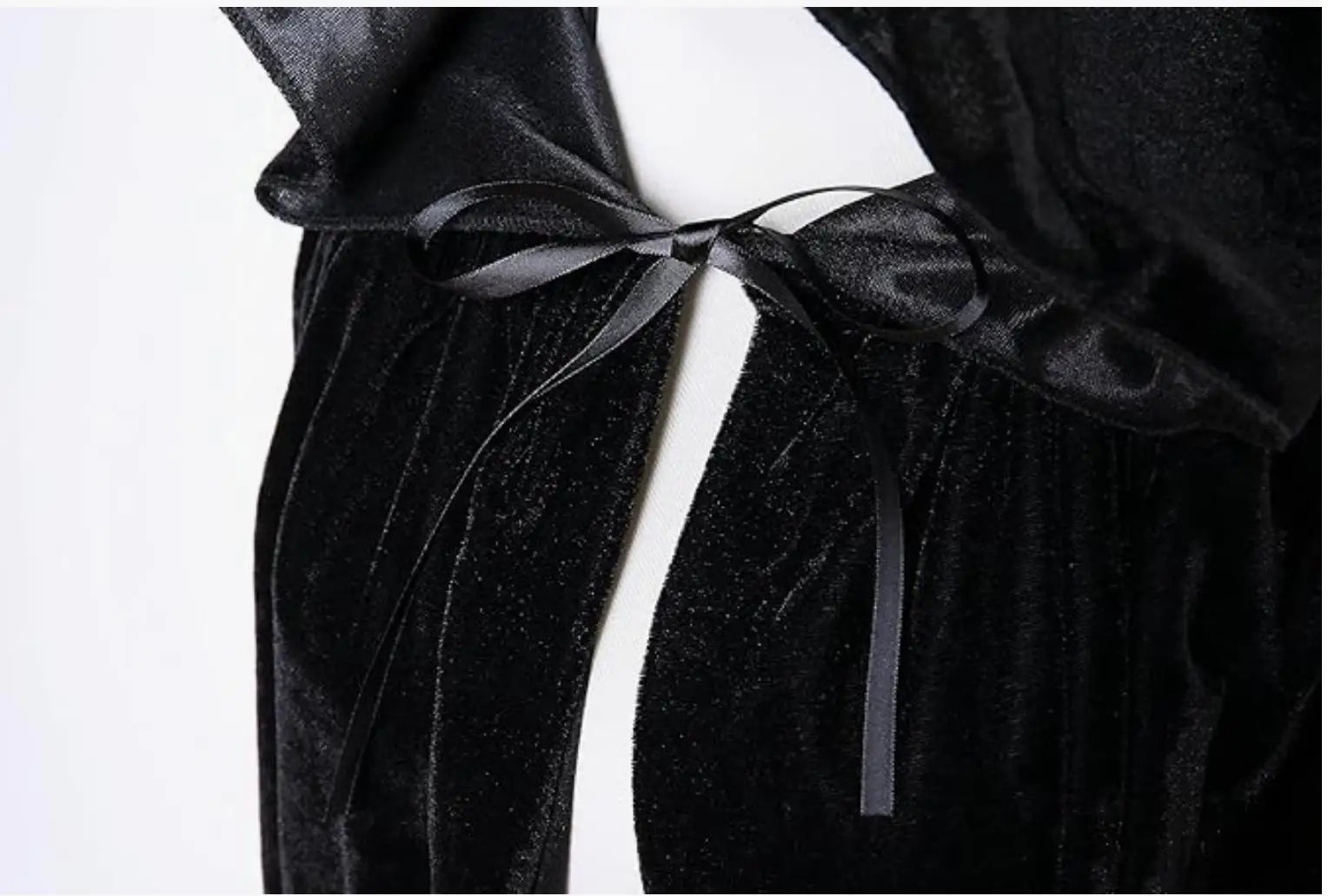 Christmas  Grim Reaper Cloak Velvet long Hooded Unisex cape for  Devil Witch Wizard Halloween Christmas Cosplay cloak