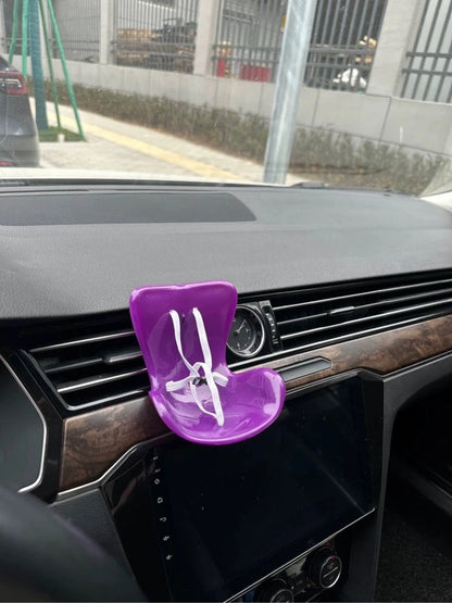 15-17cm doll Seat  Labubu carseat Safety Seat Cute Doll Air Outlet Aromatherapy decoration high-grade Car Interior Decoration