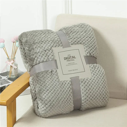 Japan Style Coral Fleece Blankets 300gsm Spring Summer Soft Fluffy Faux Fur Mink Throw Solid Sofa Cover Bedspread Plaid Blankets