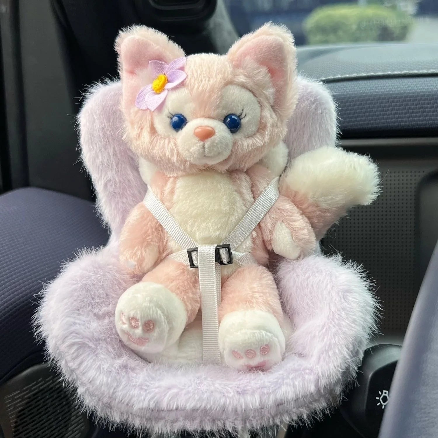 15-17cm doll Seat  Labubu carseat Safety Seat Cute Doll Air Outlet Aromatherapy decoration high-grade Car Interior Decoration