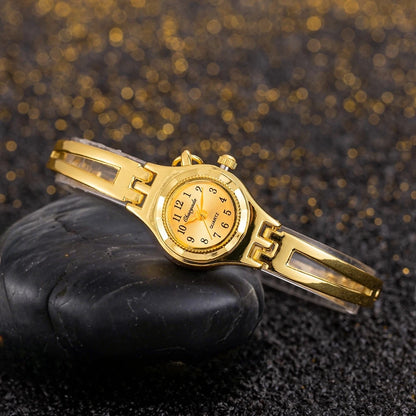 Simple Elegant Small Women's Watches Luxury Brand Gold Wrist Watches for Women Ladies Quartz Watches for Girls montre femme