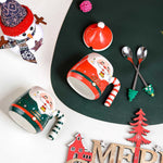 Christmas-themed ceramic cups, holiday mugs, Santa Claus design drinkware, and commemorative gifts, ideal for seasonal gifting
