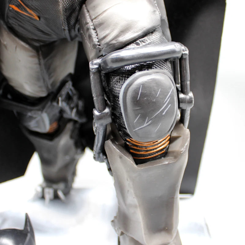 44cm Hot Toys Batman Thermal Armor Popular Animation Figure Model Statue Boys Collection Desktop Decoration Ornament Toys Gifts