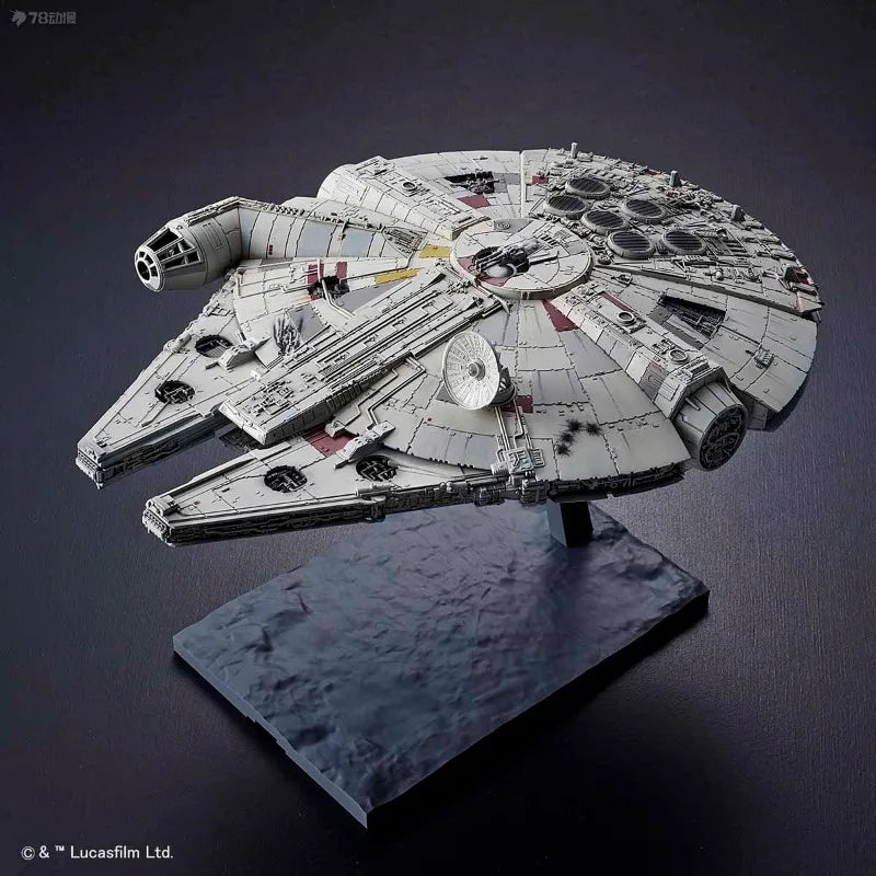 BANDAI Genuine STAR WARS Series Vehicle Series 1/144: Rise of The Millennium Falcon Skywalker Ver Assemble The Model Collect