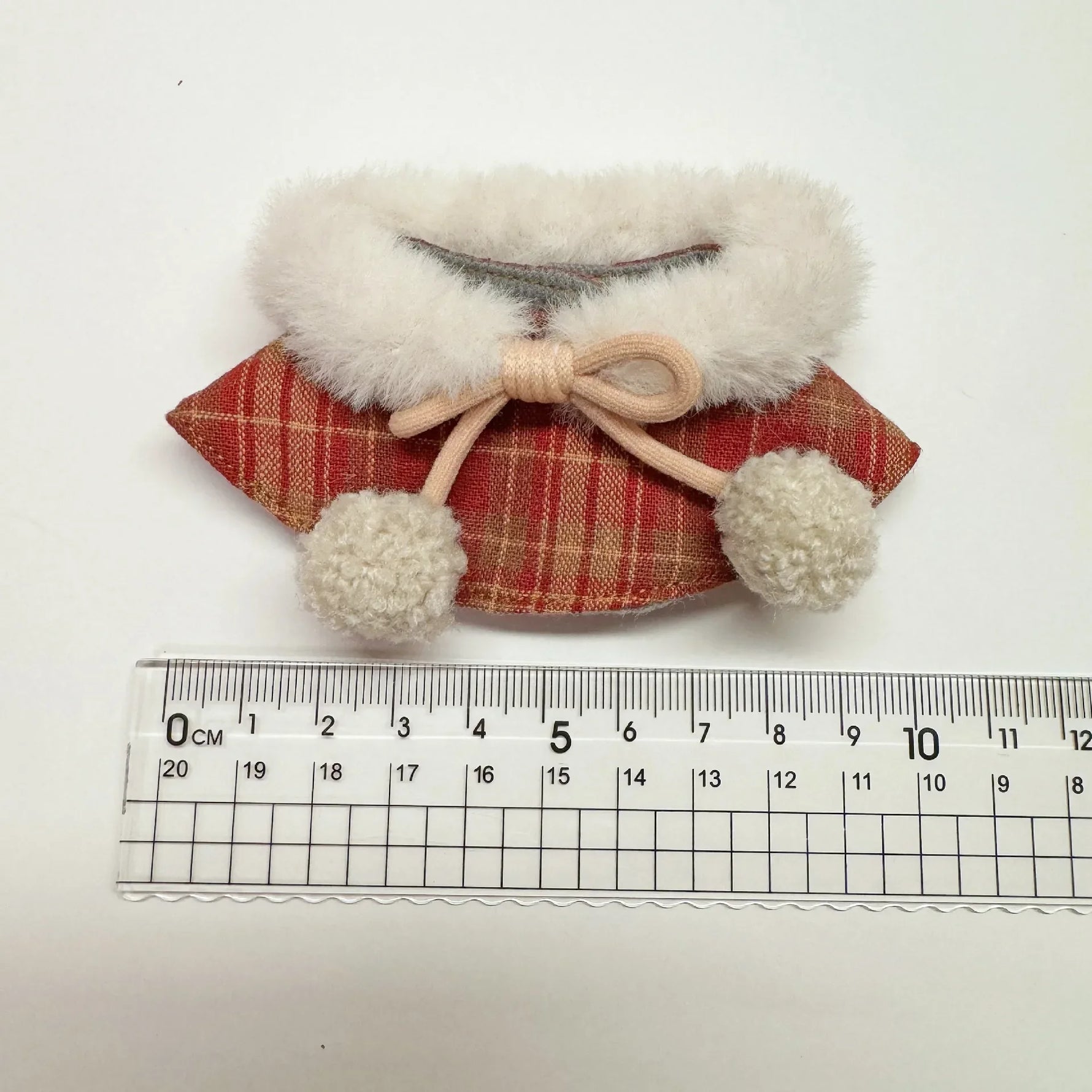 17cm Labubu doll Clothes Macaron Sitting Party Christmas Checkered Plush Cloak Clothes labubu V2 clothes Christmas costumes