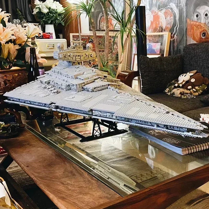 IN STOCK UCS Imperial Star Destroyer Compatible 75252 Building Blocks Bricks Toy Super Great
