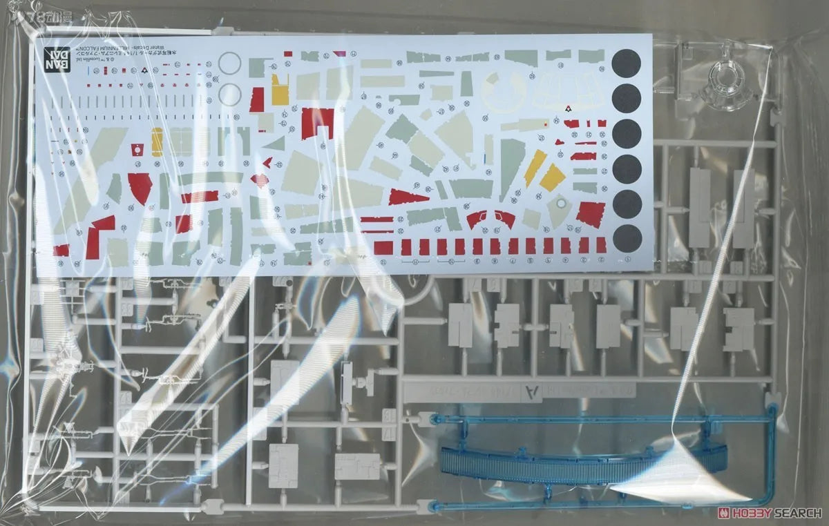 BANDAI Genuine STAR WARS Series Vehicle Series 1/144: Rise of The Millennium Falcon Skywalker Ver Assemble The Model Collect