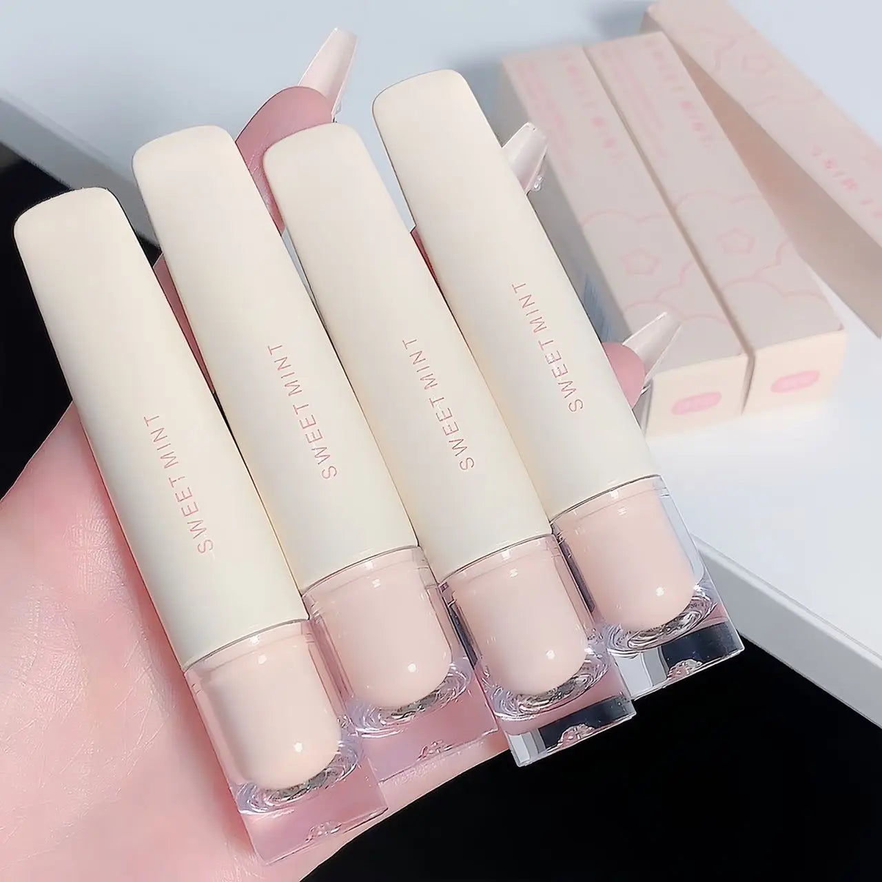 SWEET MINT Lip Jelly Lip Glaze Moisturizing Lip Brightening Mirror Lip Glaze