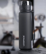 UZ Sports Water Bottle BPA Free Portable Leakproof Shaker Bottle Tritan Plastic Drinkware 500/1000ML Jug for Camping Gym School