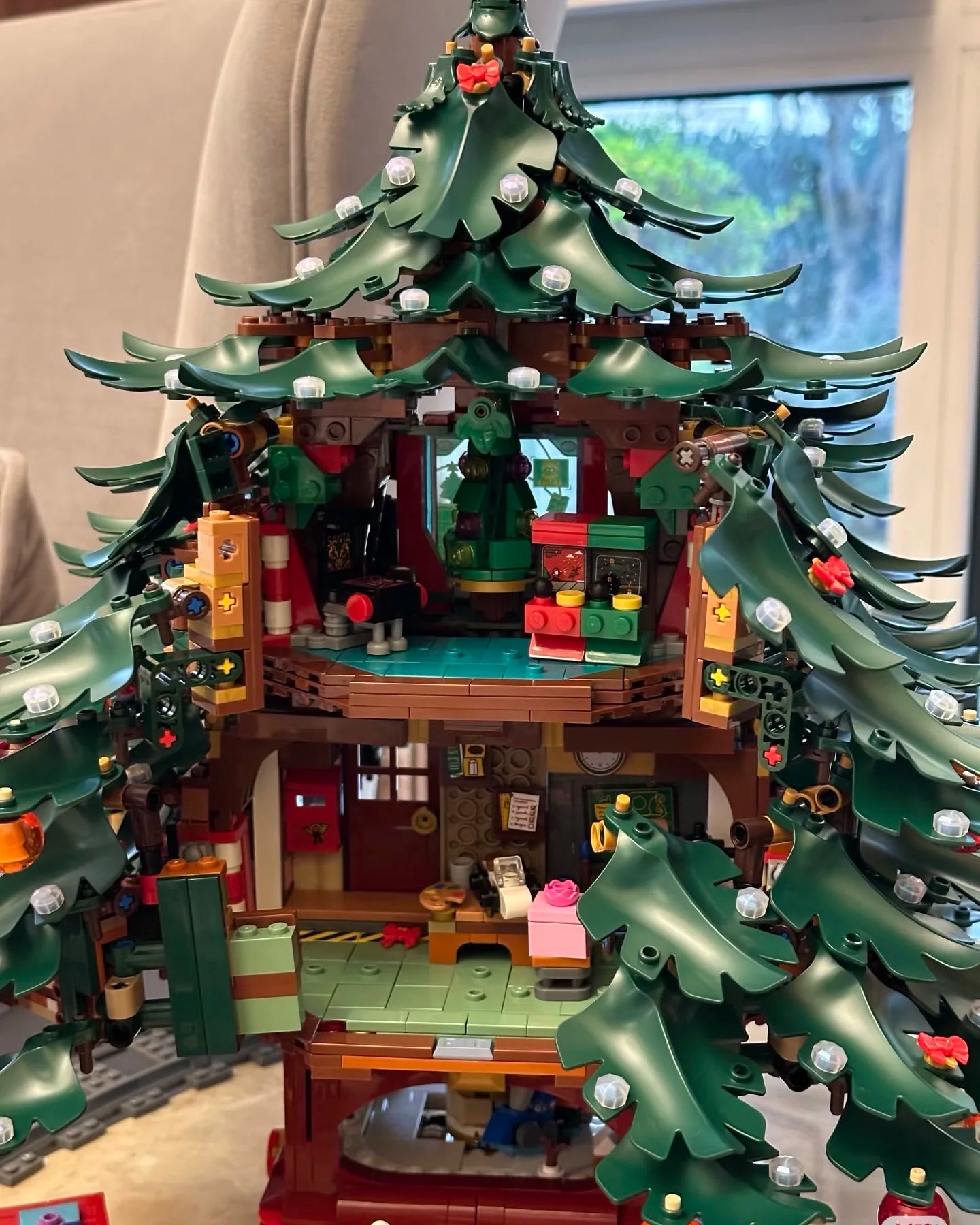 3171 Pieces 2025 New Christmas Tree Building Blocks Compatible with 41843 Children's Toys Birthday Gift