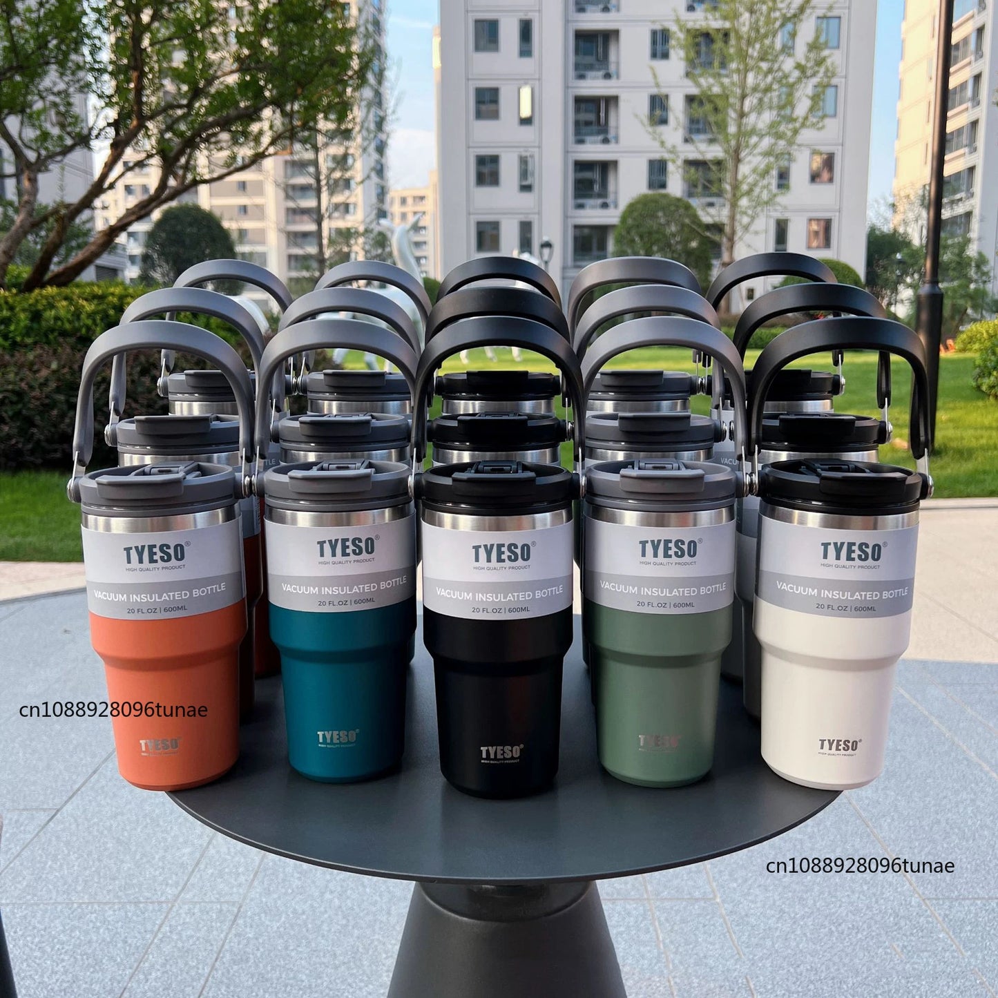 Tyeso 600/750/900ML Car Coffee Cup Thermo Bottle with Straw Portable Sport Insulated Vacuum Flask Travel Thermal Water Bottle