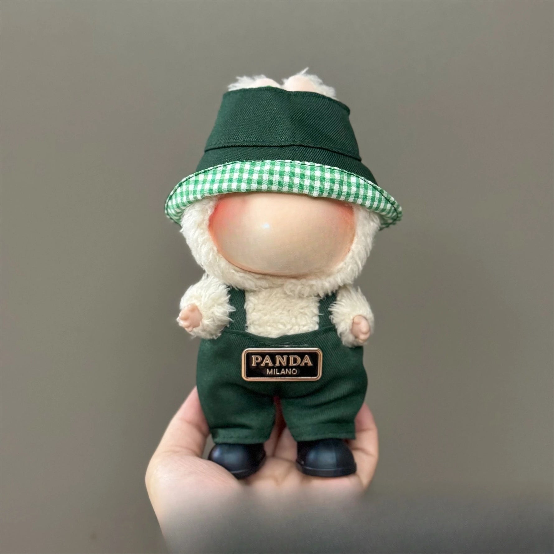 Only clothes are suitable for LABUBUBU, LABUBUBU, baby clothes, 17cm pendants, plush toys, fashion clothes, suits and skirts.