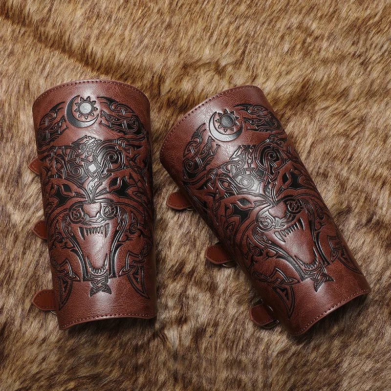 Medieval PU Leather Gauntlet Wristband Medieval Arm Bracers Punk Bracer Wrist Guards for Halloween Warrior Knight Photo Props