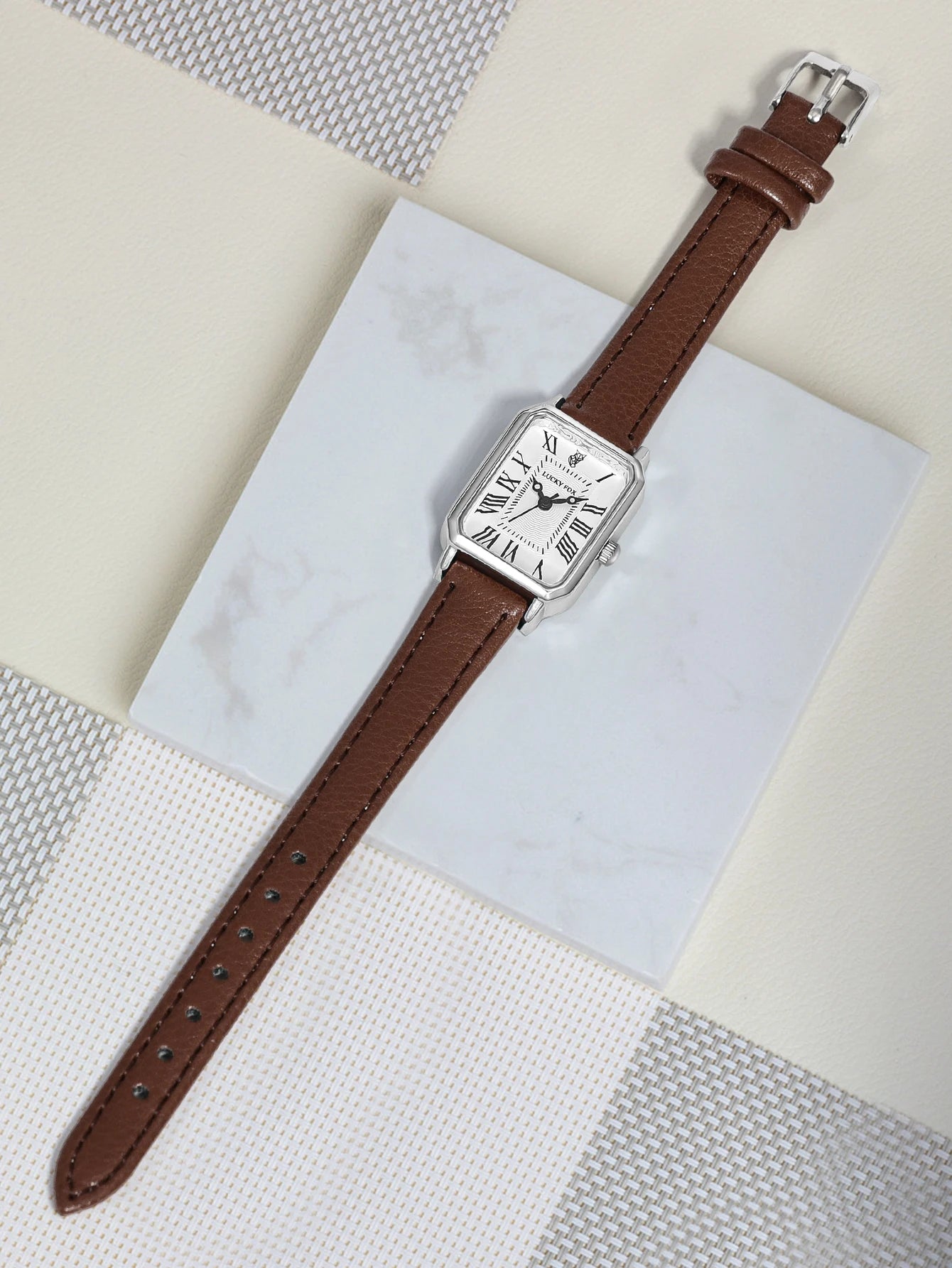 Fashion Rectangle Quartz Wrist Watch for Women Luxury Brand Roman Dial Leather Strap  Ladies Watches Clock