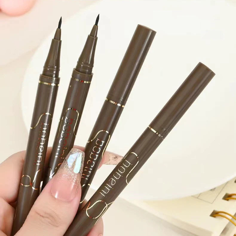 Ultra-Fine Waterproof Liquid Eyeliner – Smudge-Proof, Long-Lasting, Fast-Drying, Easy to Use, Bold Eye Definition for Daily Make